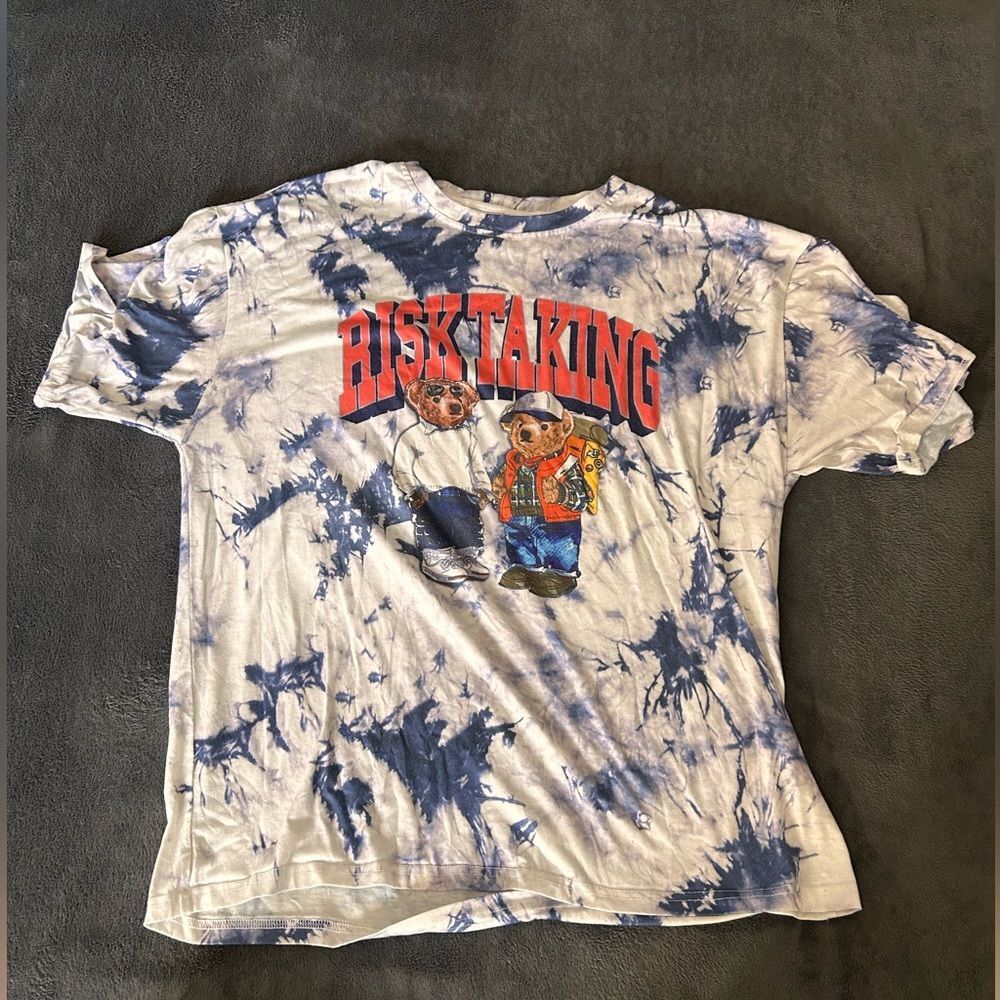 Unisex “Risk taking” tshirt